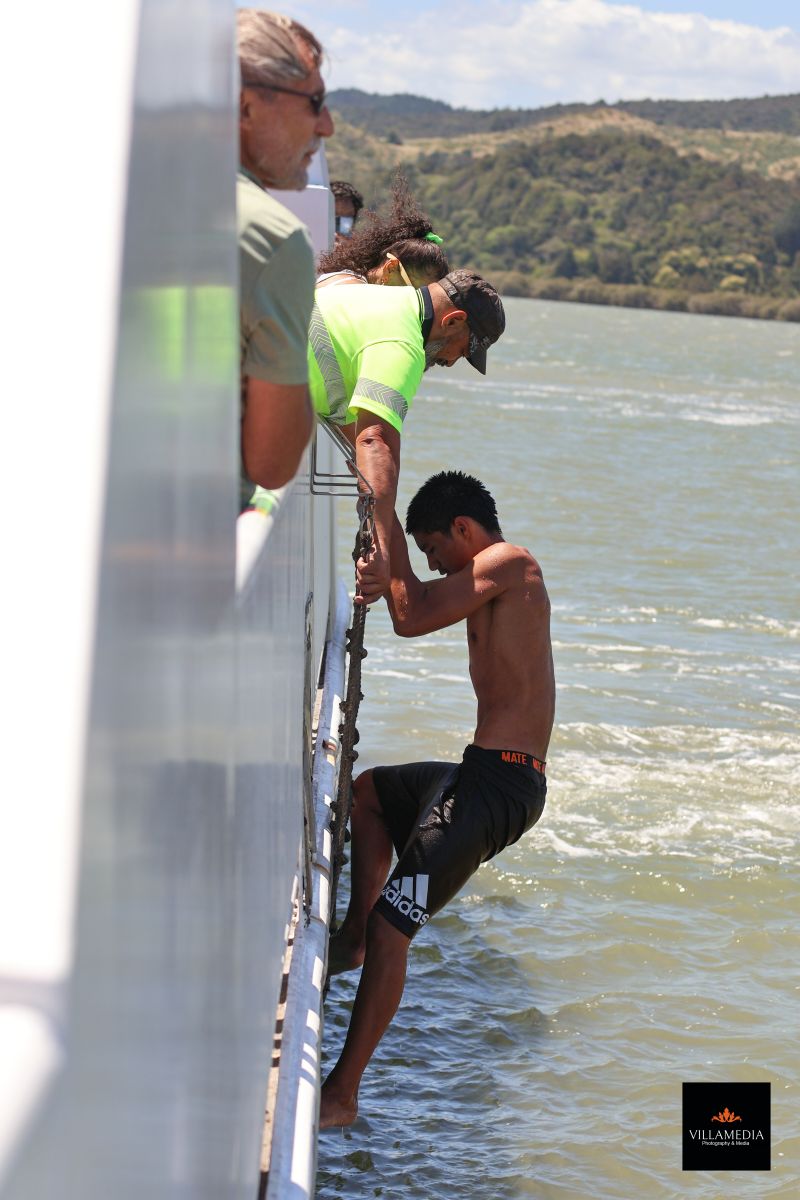 Hokianga Ferry rescue makes headlines 